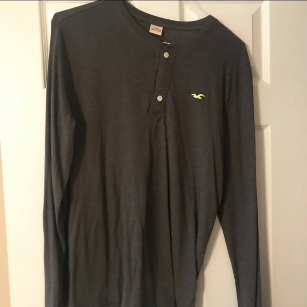Medium Hollister long sleeve